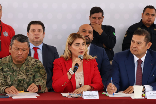 Armenta alerta sobre redes criminales en la Fiscalía de Puebla y respalda depuración institucional