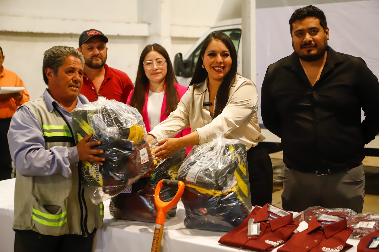Tonantzin Fernández equipa al personal del SOSAPACH