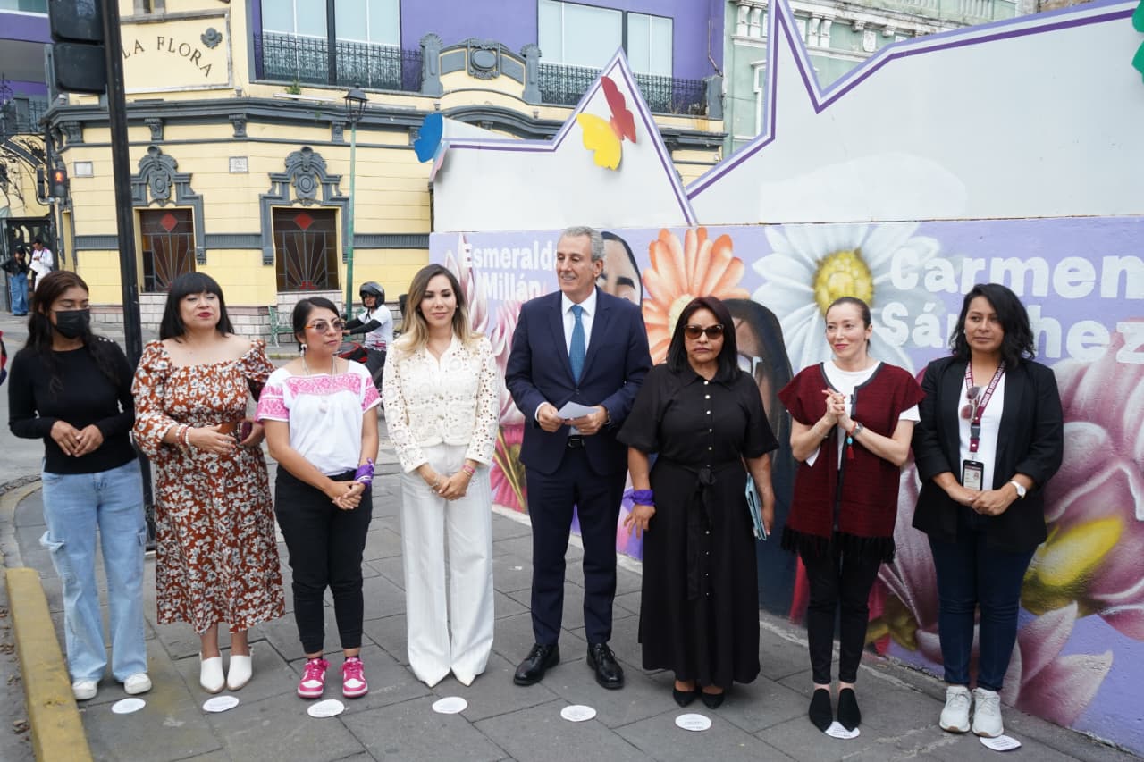 Puebla inaugura mural contra violencia ácida