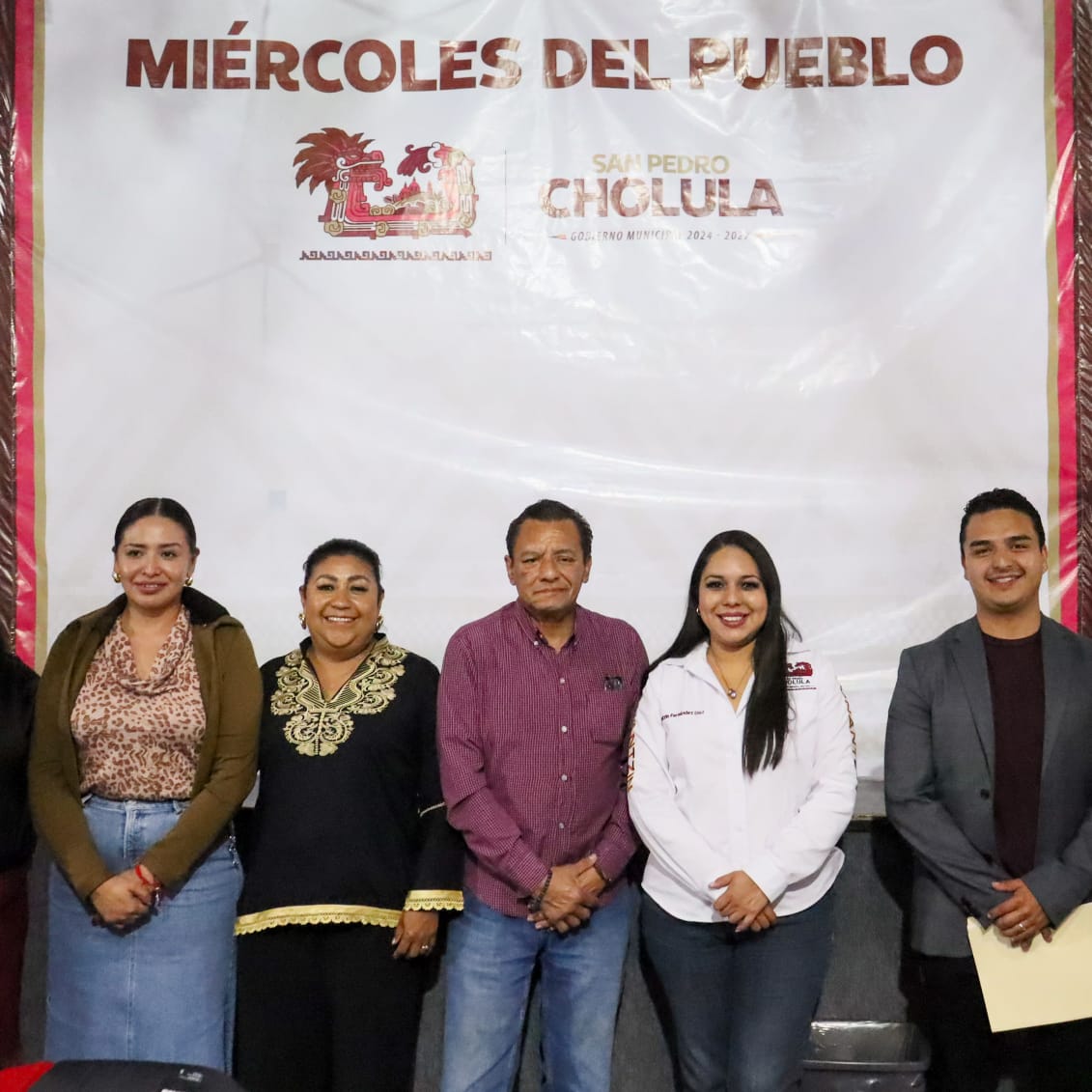 Tonantzin Fernández impulsa cercanía en Miércoles del Pueblo