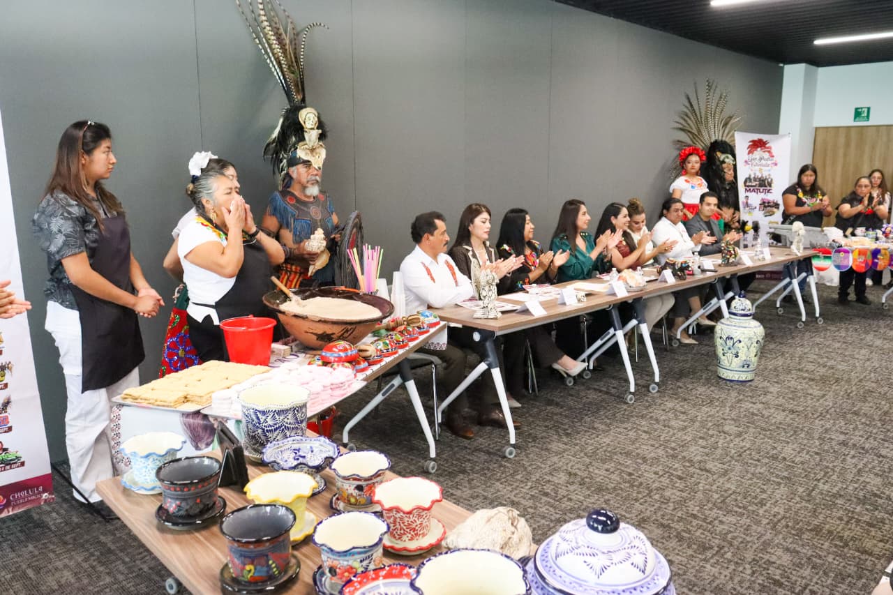 Tonantzin Fernández promueve en el Congreso la Feria de Cholula 2025 en su edición 75