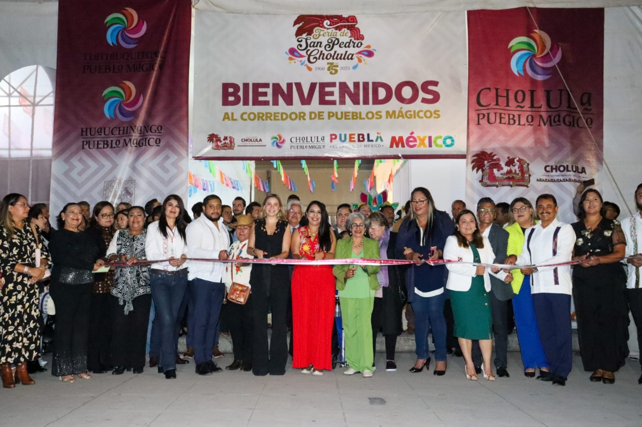 Tonantzin Fernández inaugura la 75ª Feria de San Pedro Cholula ante más de 50 mil asistentes