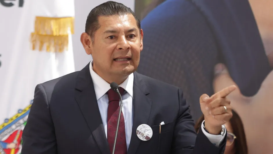 Armenta llama a alcaldes a priorizar a la ciudadanía antes de pensar en la reelección en 2027