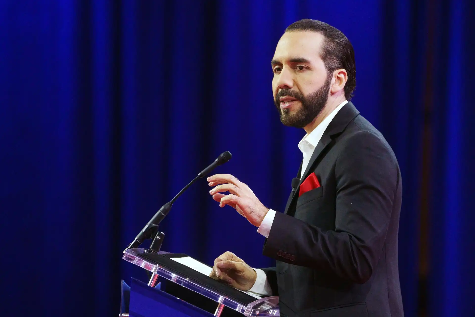 El Salvador aprueba reelección indefinida de Nayib Bukele y extiende mandato presidencial