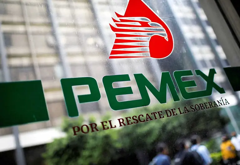 Pemex lanza plan financiero para reducir deuda y mejorar viabilidad operativa