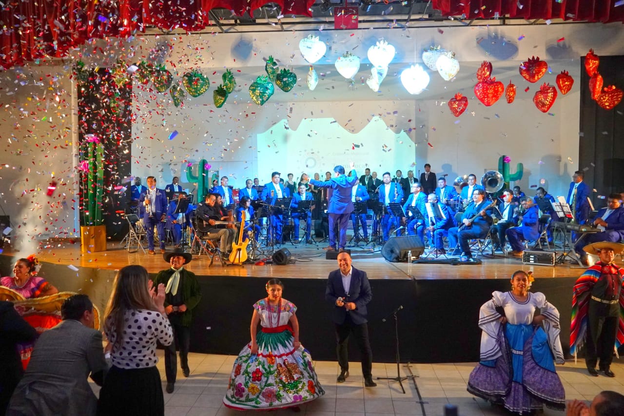 Texmelucan vibra con concierto de la Banda Sinfónica Municipal