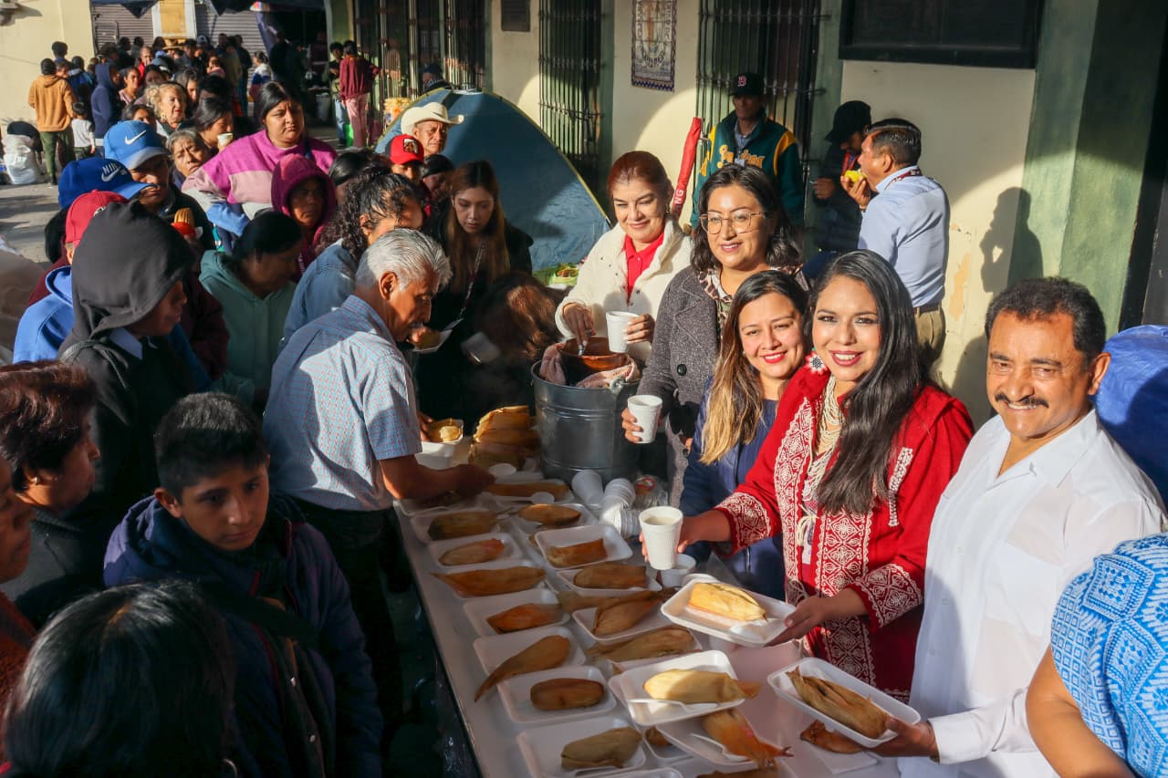 Más de 100 mil personas disfrutan el Milenario Trueque en San Pedro Cholula