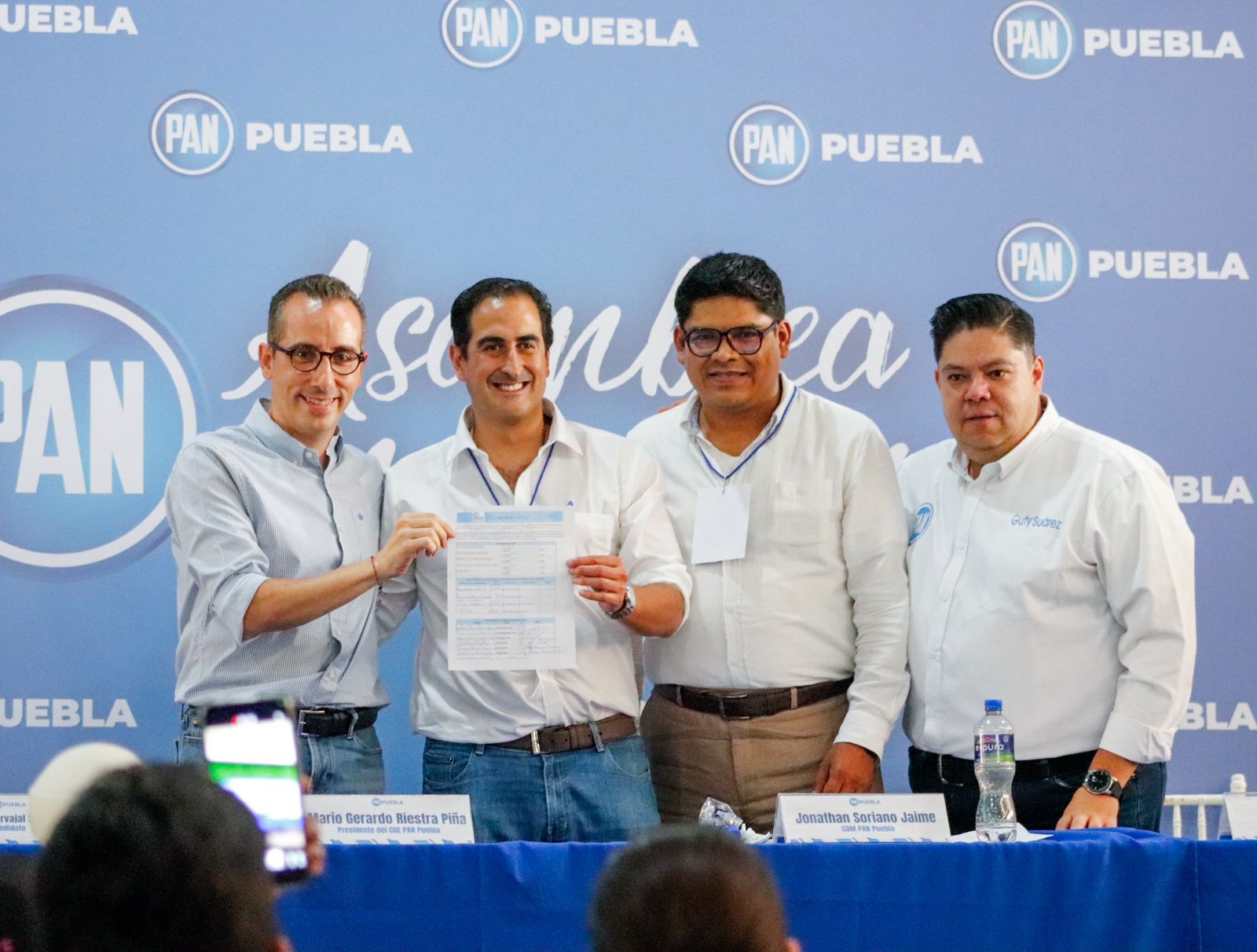 Manolo Herrera gana dirigencia del PAN en Puebla; Lupita Leal anuncia impugnación