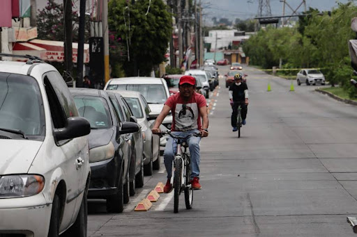 Prevén multas de hasta 11 mil pesos por invadir ciclovías en Puebla
