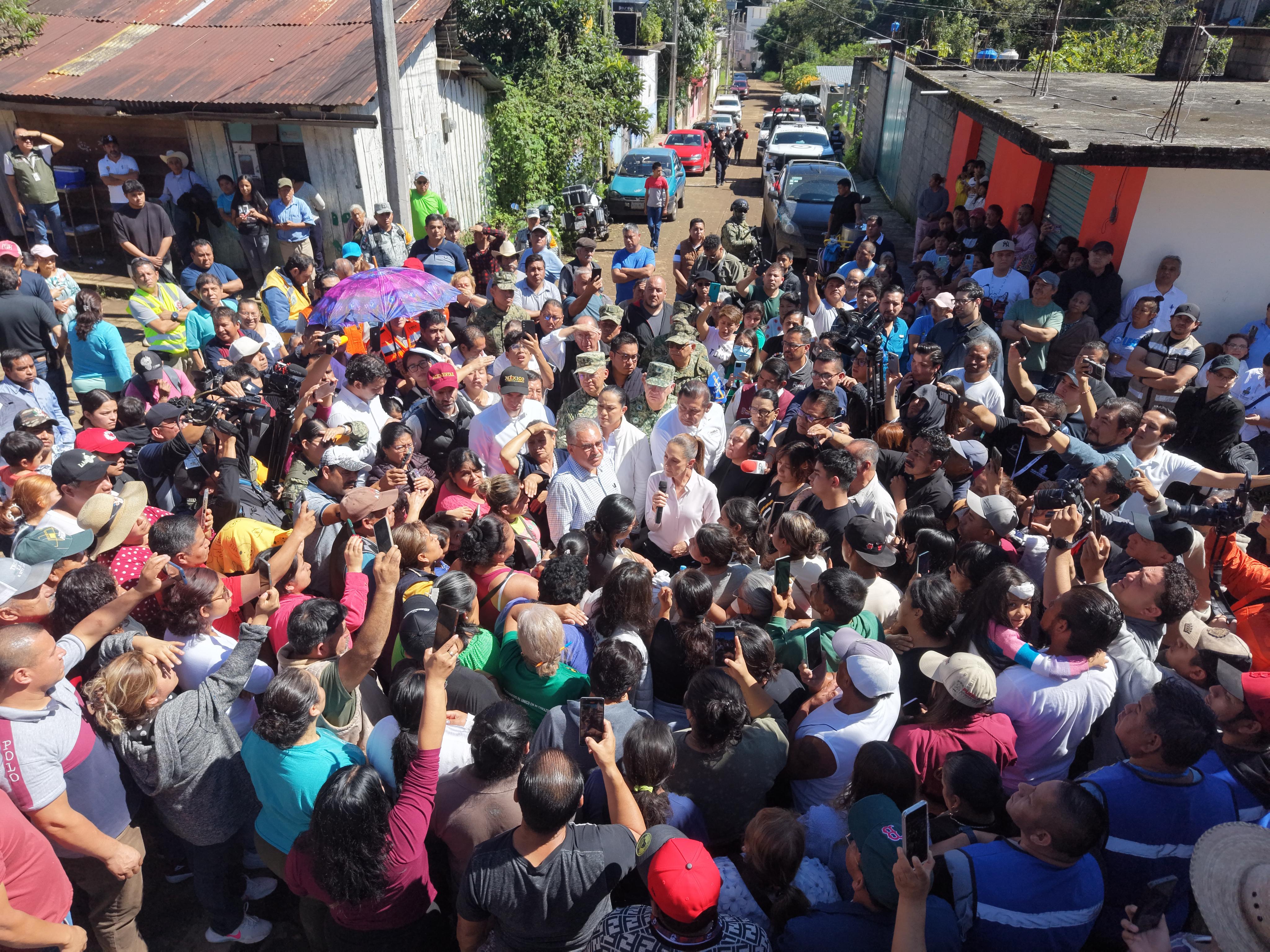 Sheinbaum regresa a Puebla para supervisar daños por lluvias; suman 18 víctimas