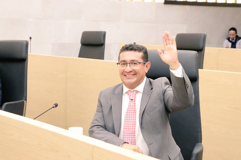 Pavel Gaspar asume coordinación de Morena en el Congreso de Puebla