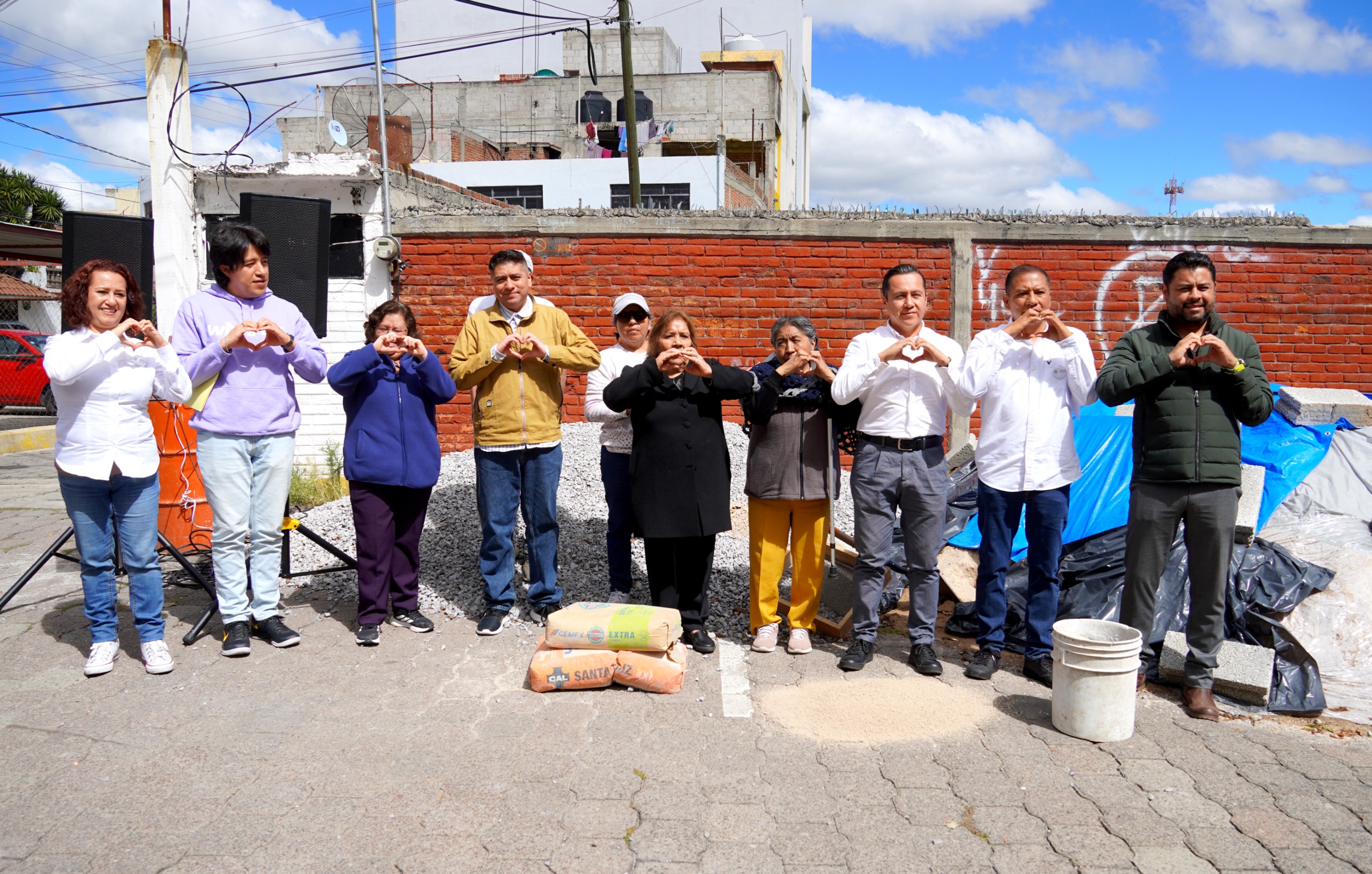 Inicia Texmelucan construcción de barda perimetral en la Unidad Habitacional Góndola