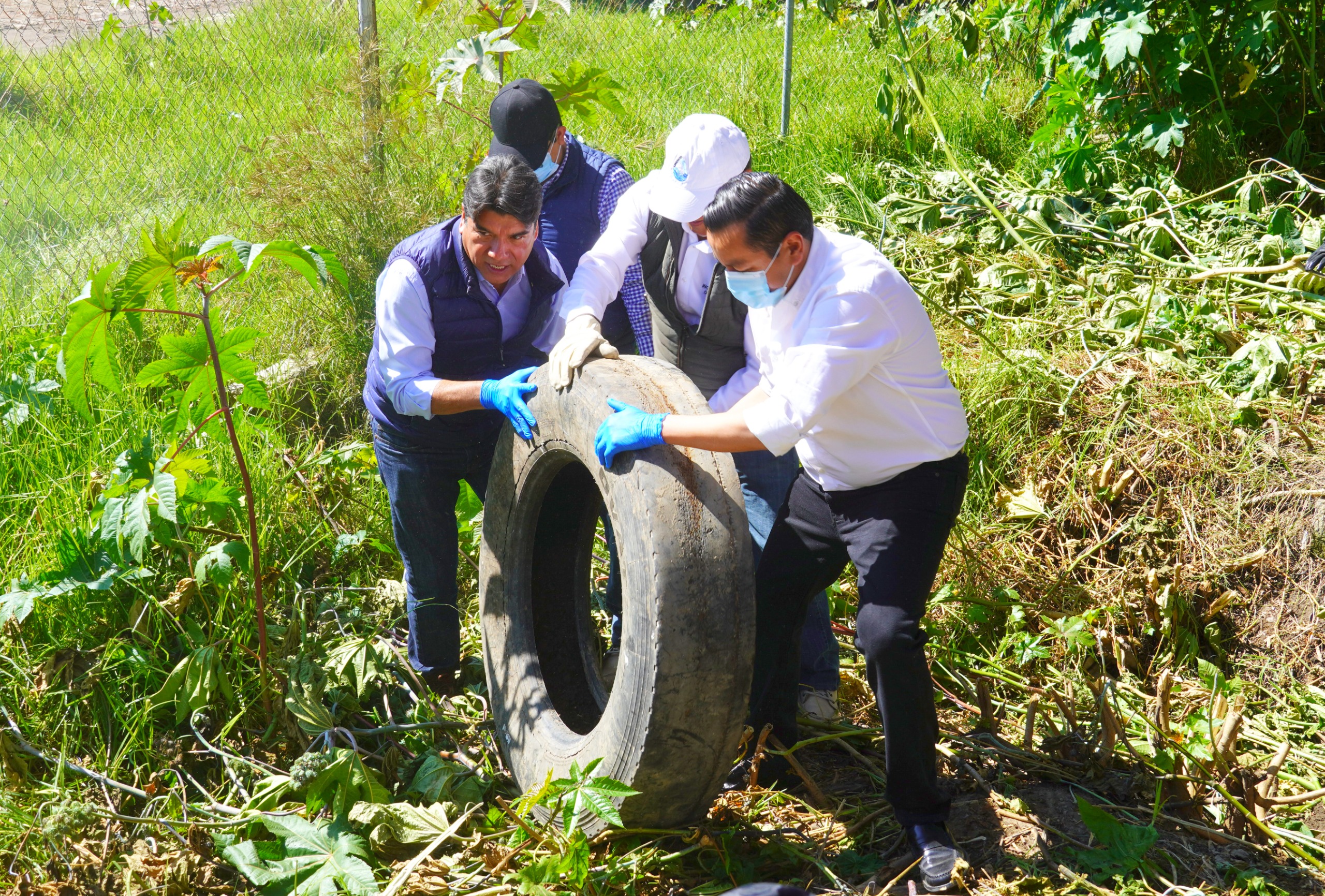 San Martín Texmelucan refuerza limpieza y reforestación en la ribera del río Atoyac