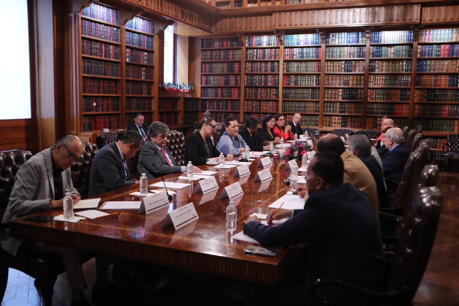 INE y organismos locales defienden su permanencia ante propuesta de reforma electoral
