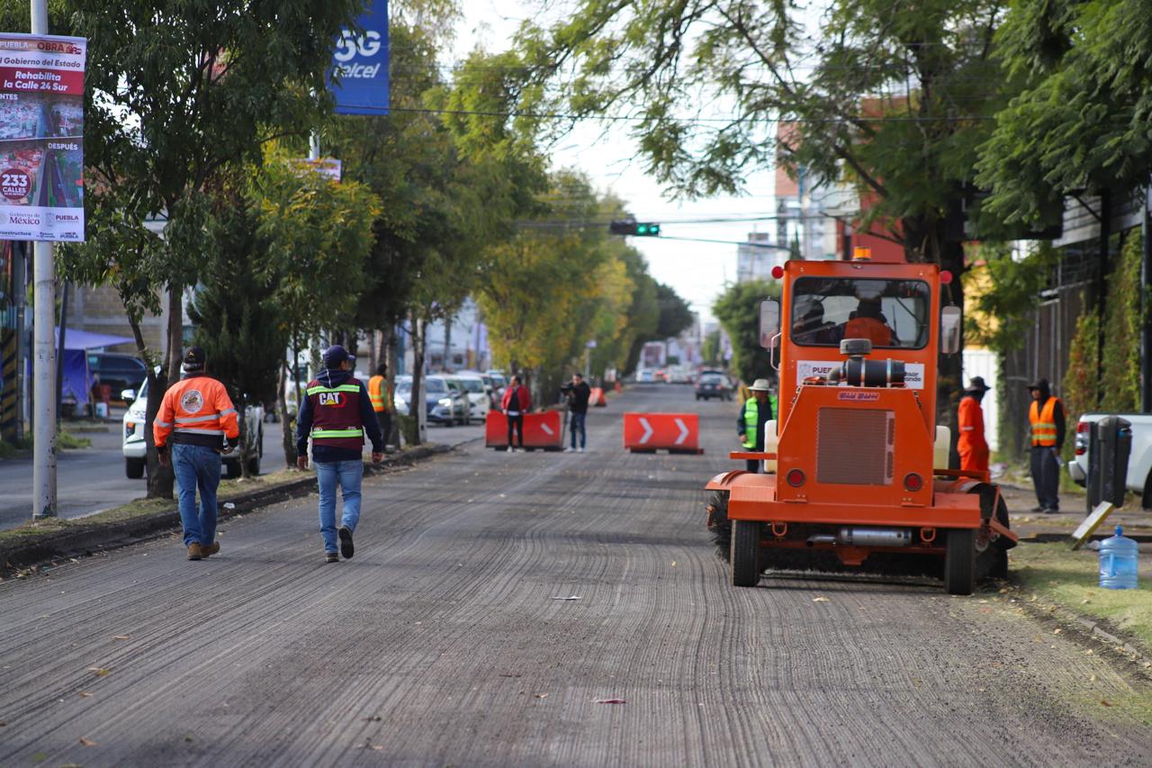 Gobierno de Puebla anuncia rehabilitación de 23 vialidades en la capital