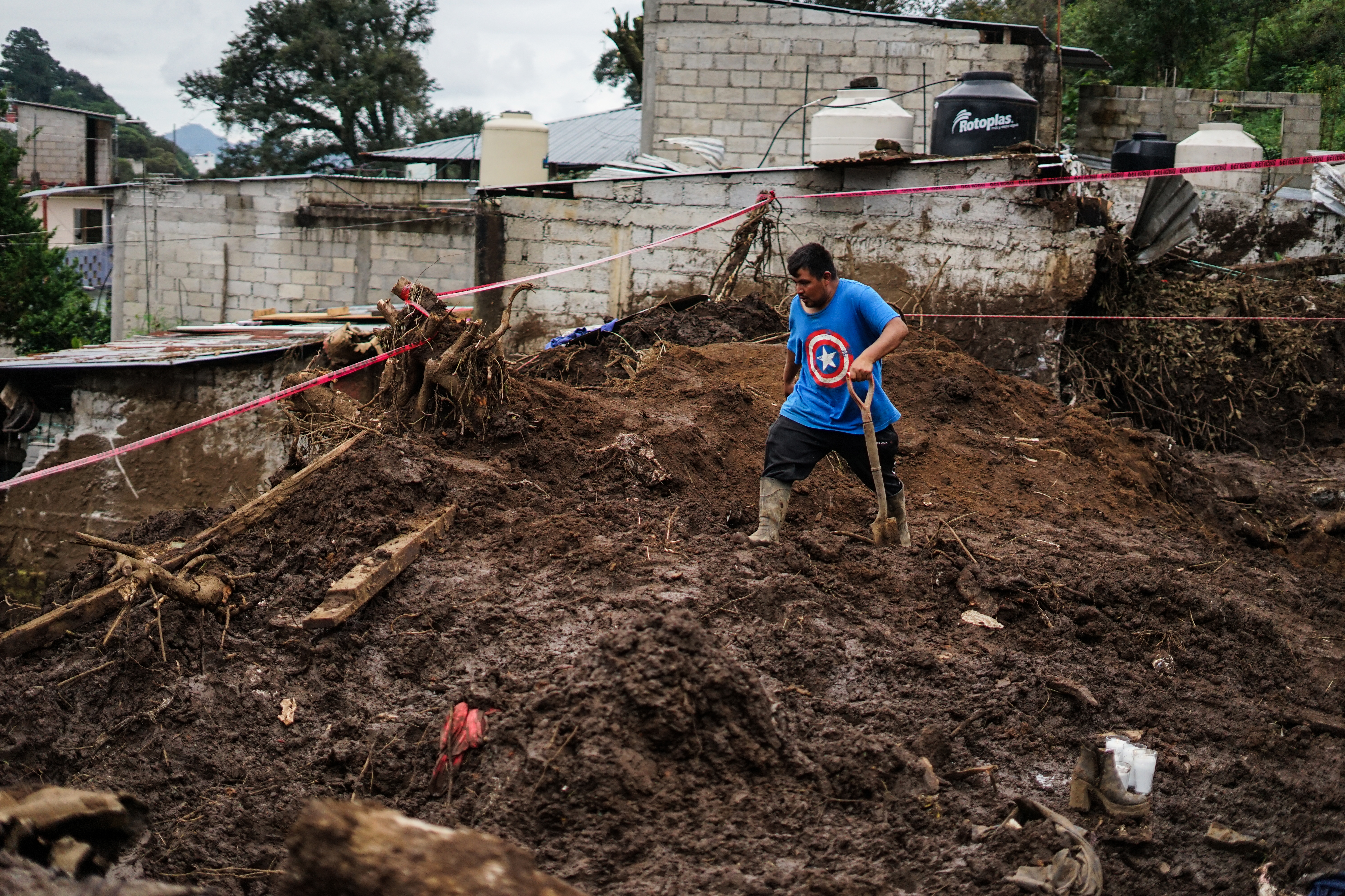 Reubicarán a 900 familias en la Sierra Norte tras daños por lluvias; Sedatu y Conavi coordinan el plan