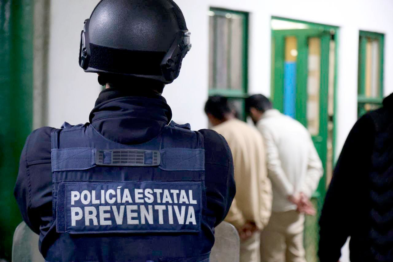 Revisan penales de Puebla; autoridades aseguran objetos prohibidos y refuerzan vigilancia