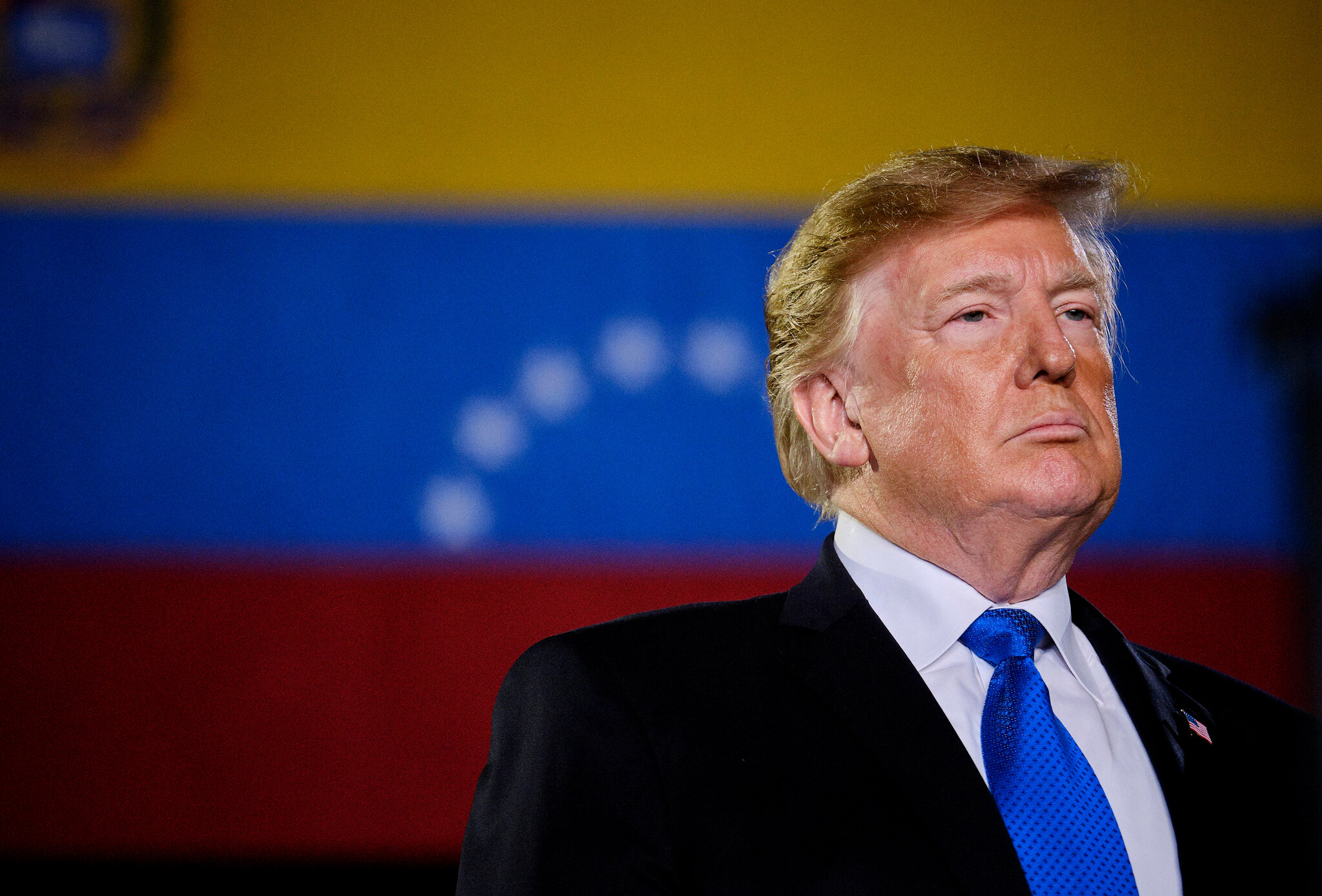 Trump ordena cerrar totalmente el espacio aéreo de Venezuela en medio de nueva escalada de tensión