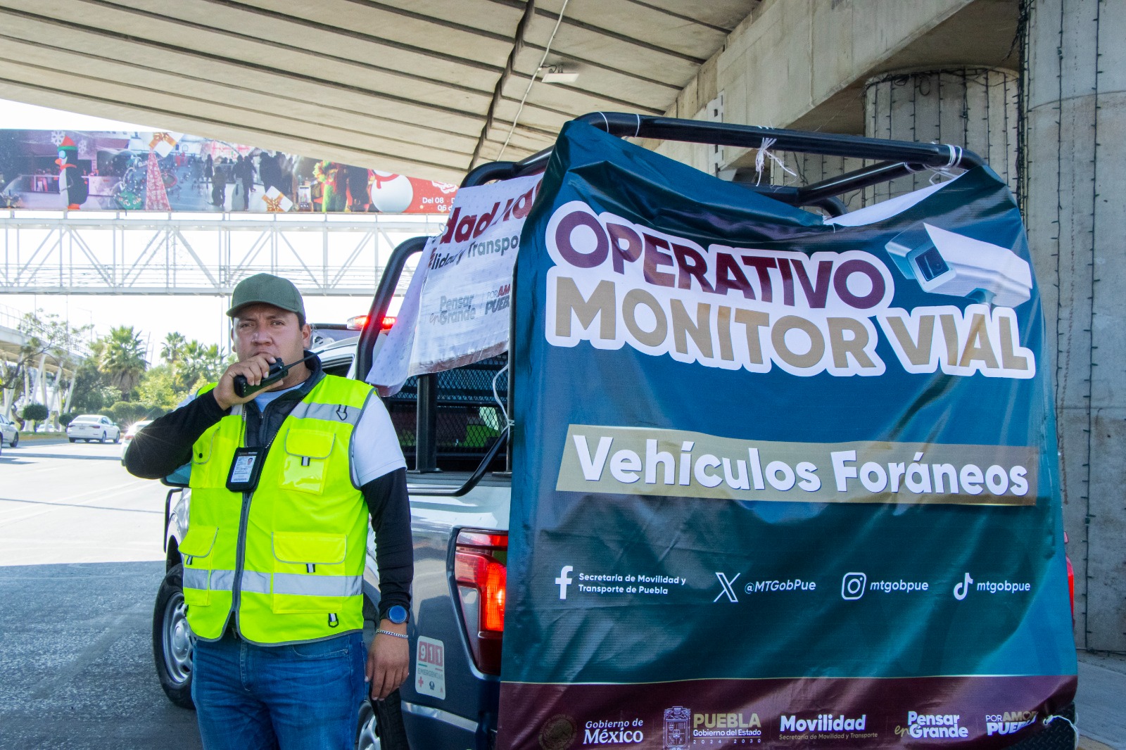 Aplican primeras multas por exceso de velocidad en la Vía Atlixcáyotl durante operativo vial