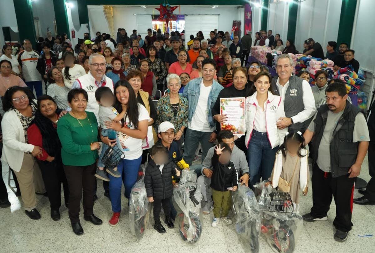 Pepe Chedraui y MariElise Budib inician gira comunitaria con posadas navideñas en unidades habitacionales