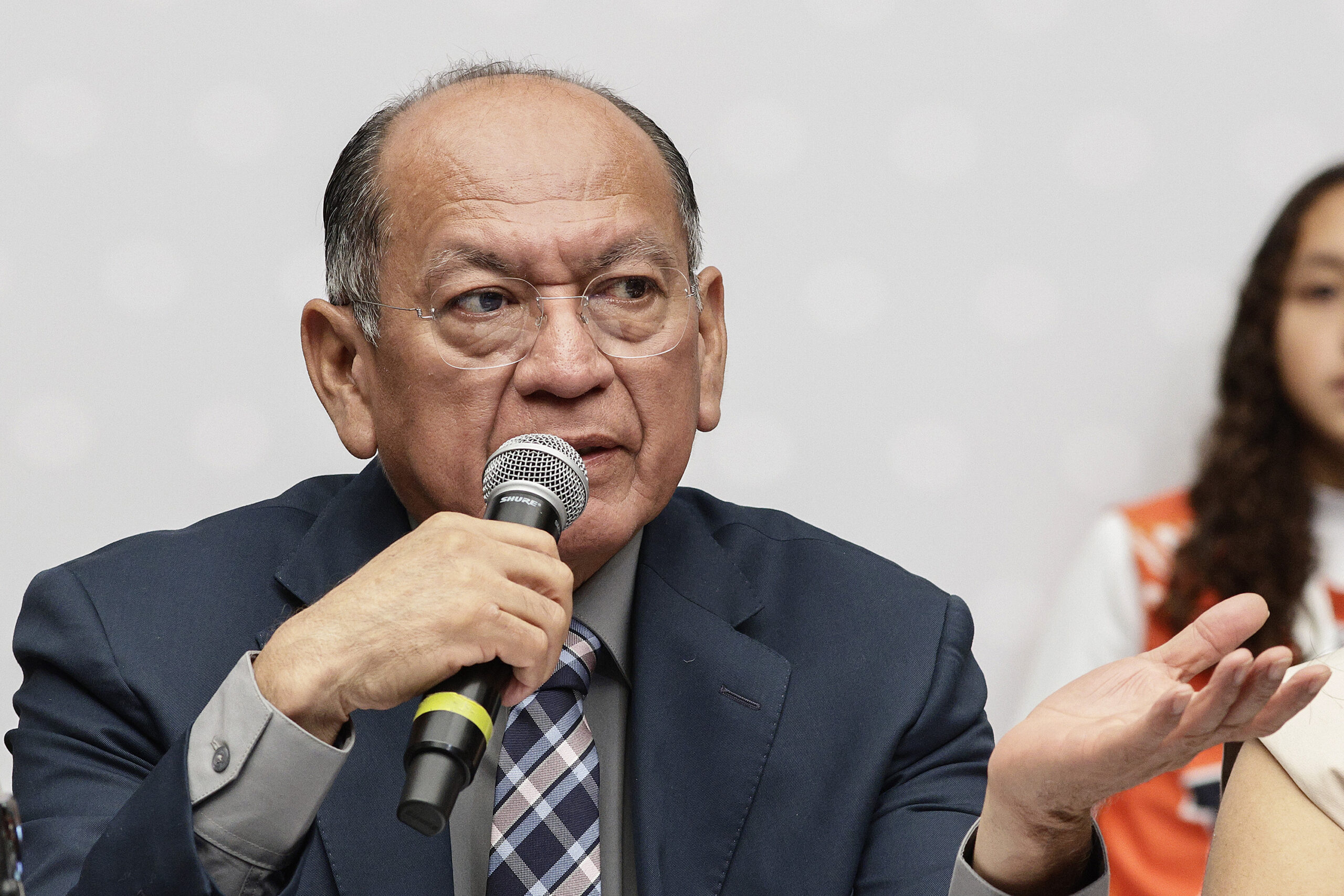 Aguilar Pala responde a señalamientos de “El Toñín” tras bloqueo en Palmarito