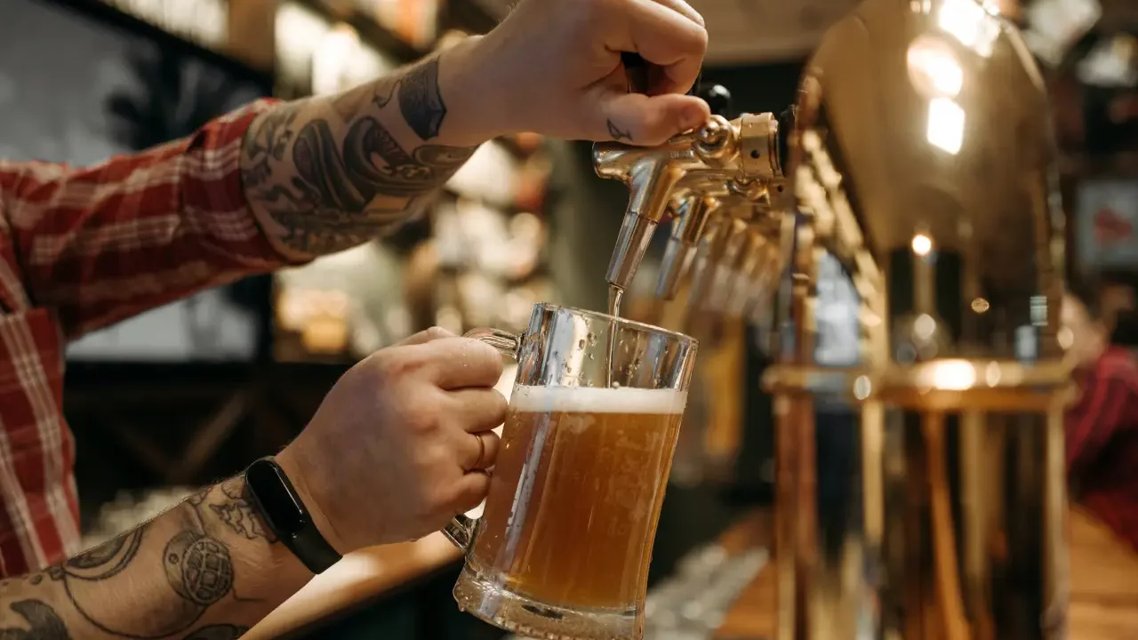Cervezas mexicanas enfrenta caída de ventas en EUA por menor consumo y presión de aranceles