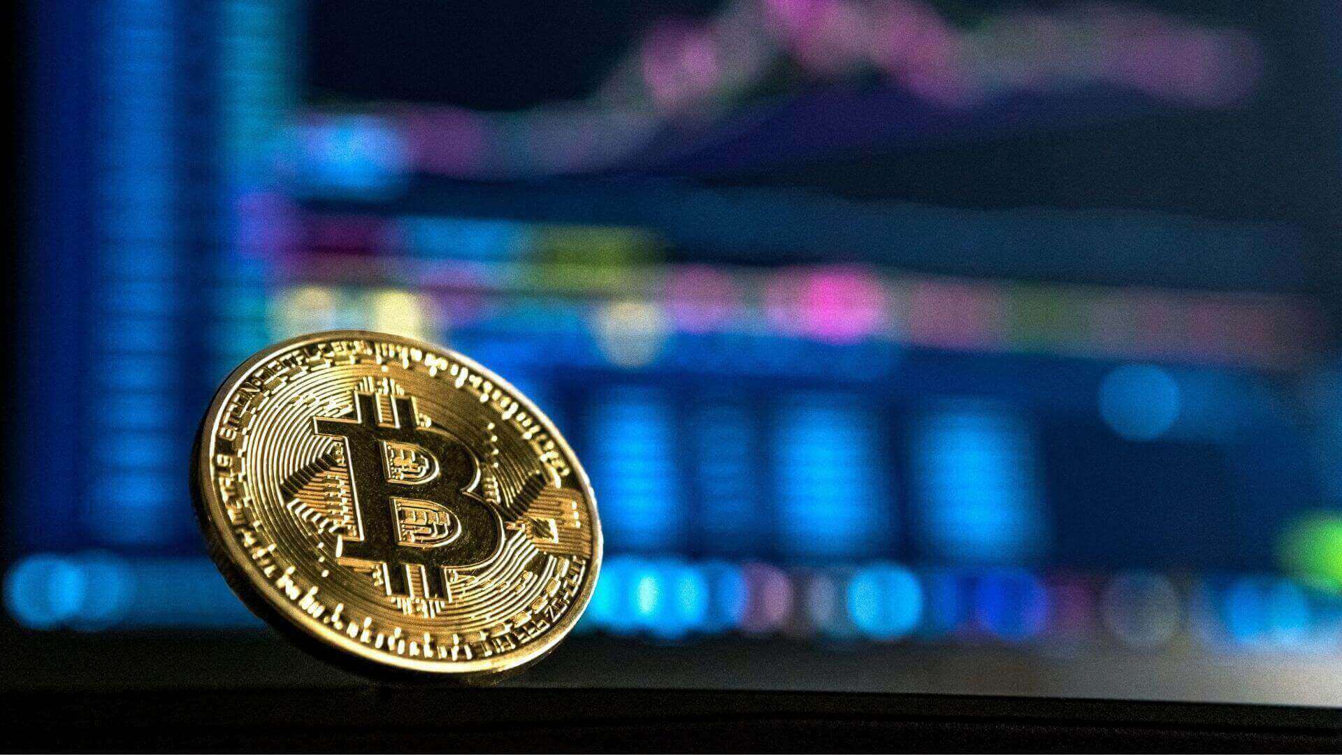 Bitcoin se hunde bajo los 85 mil dólares y presiona a todo el mercado cripto