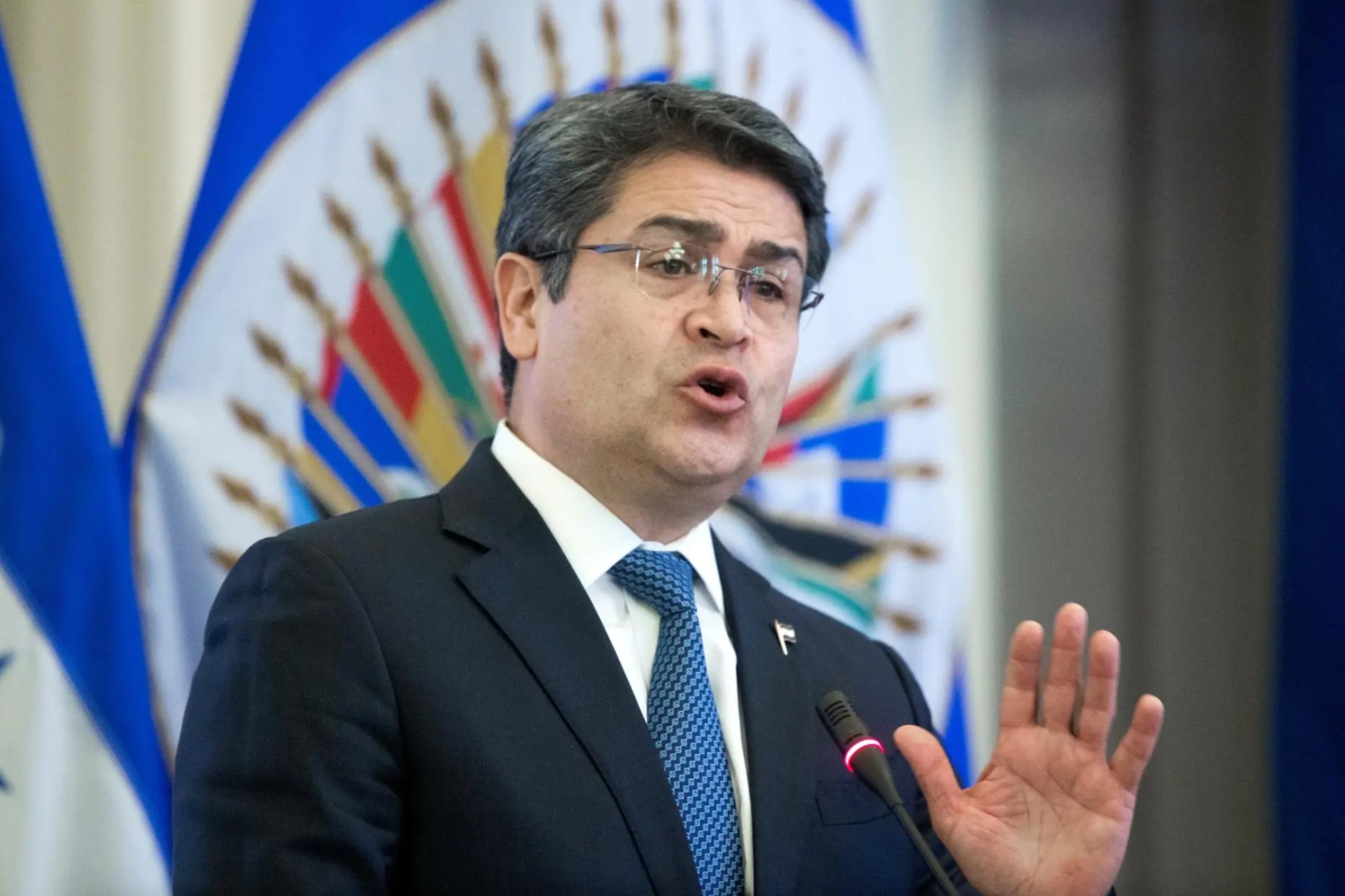Trump indulta a Juan Orlando Hernández, expresidente de Honduras condenado por narcotráfico