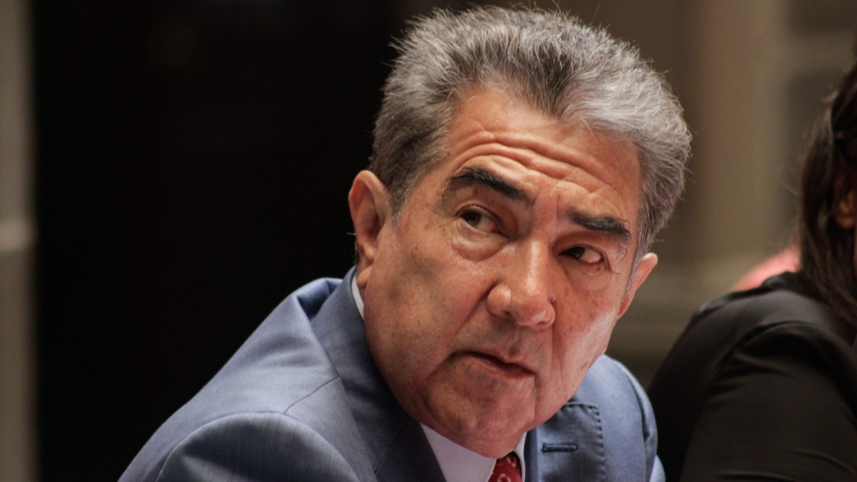 Joaquín Espidio asume la Secretaría de Salud de Puebla