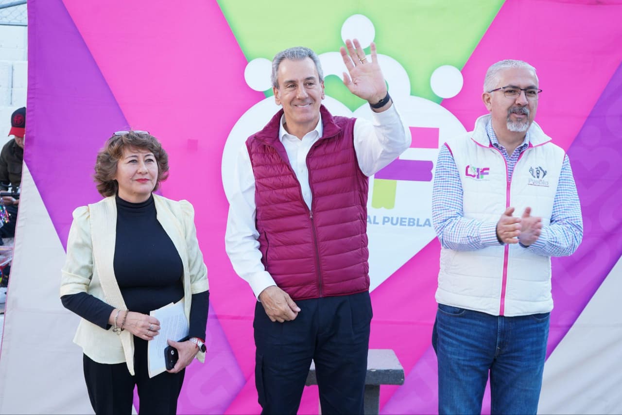 DIF Puebla Capital lleva la celebración de Reyes Magos a Ignacio Romero Vargas y la colonia La Rosa