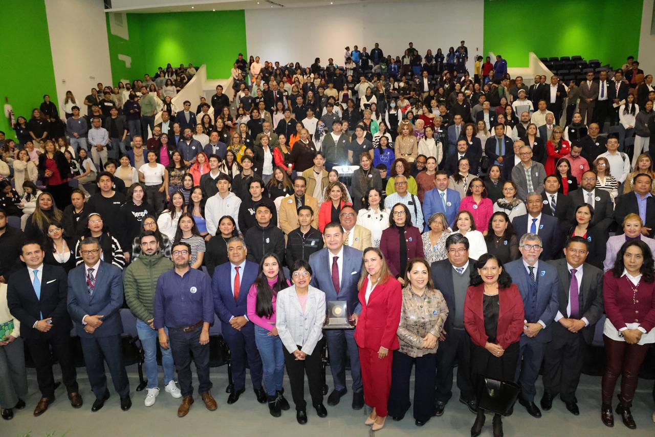 Gobierno de Puebla abre espacios de servicio social a estudiantes de la BUAP