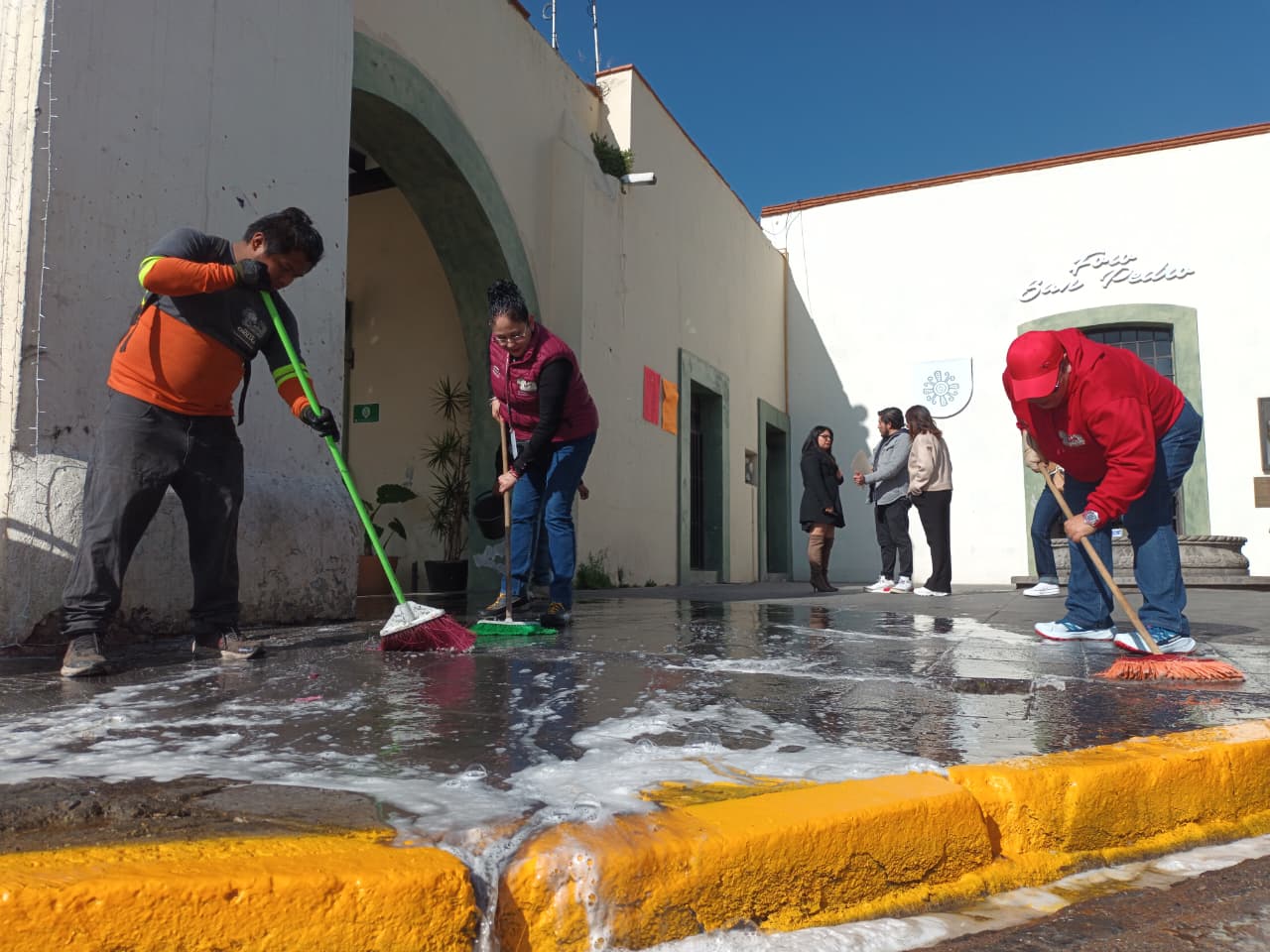 San Pedro Cholula lanza programa Embelleciendo a Cholula para renovar imagen urbana y vialidades