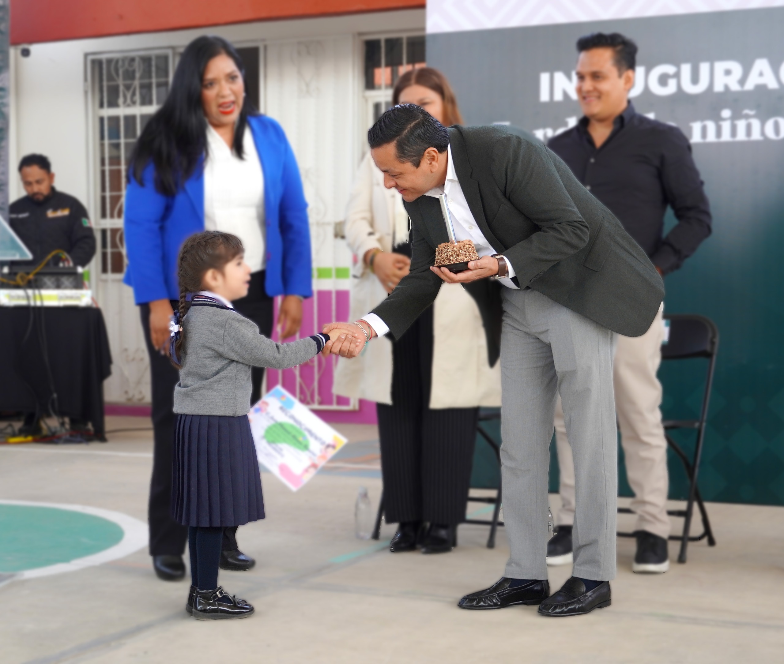Inauguran techado en preescolar Fernando Pacheco de San Martín Texmelucan con inversión superior a 2 millones de pesos