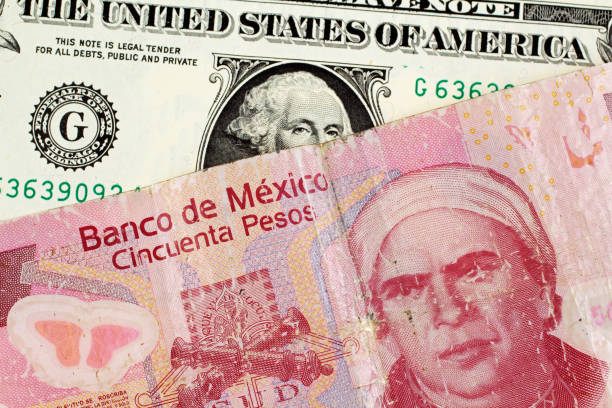 Remesas crecen en Puebla, pero el dinero deja de llegar a los municipios migrantes