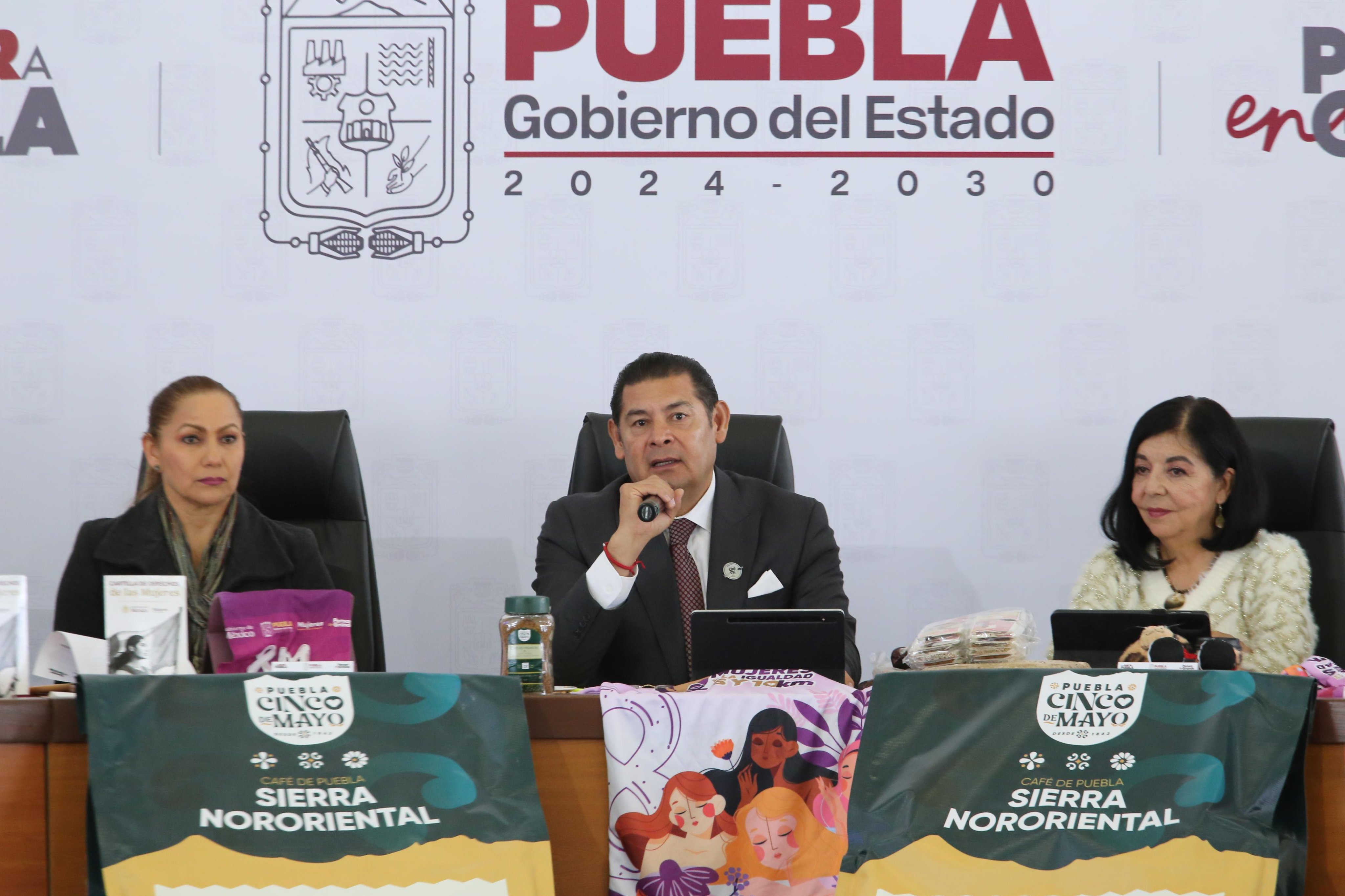 “Tienes todo el apoyo del Estado”: Armenta garantiza al hijo de los Tello Ruiz que el doble homicidio no quedará impune