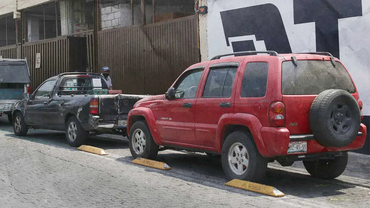 Van 60 multas de hasta 11 mil pesos por invadir ciclovías en Puebla