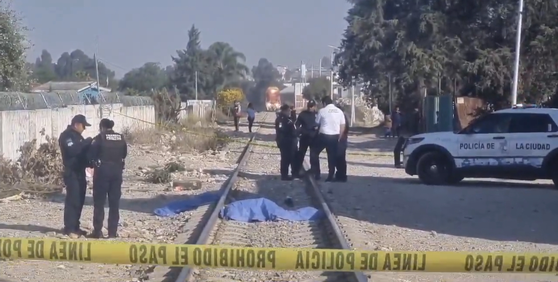 Tragedia en las vías: Adulto mayor muere arrollado por el tren en Xochimehuacan