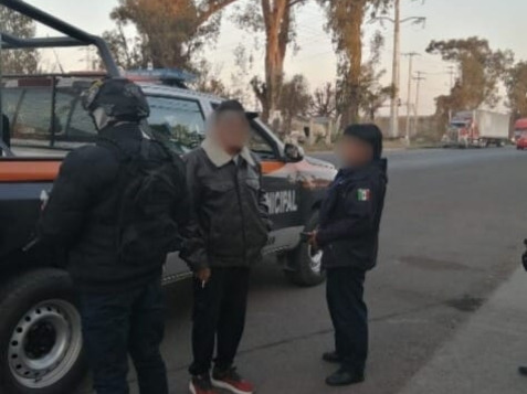 Policía de Texmelucan frustra fraude en compra de vehículo ofertado en redes sociales