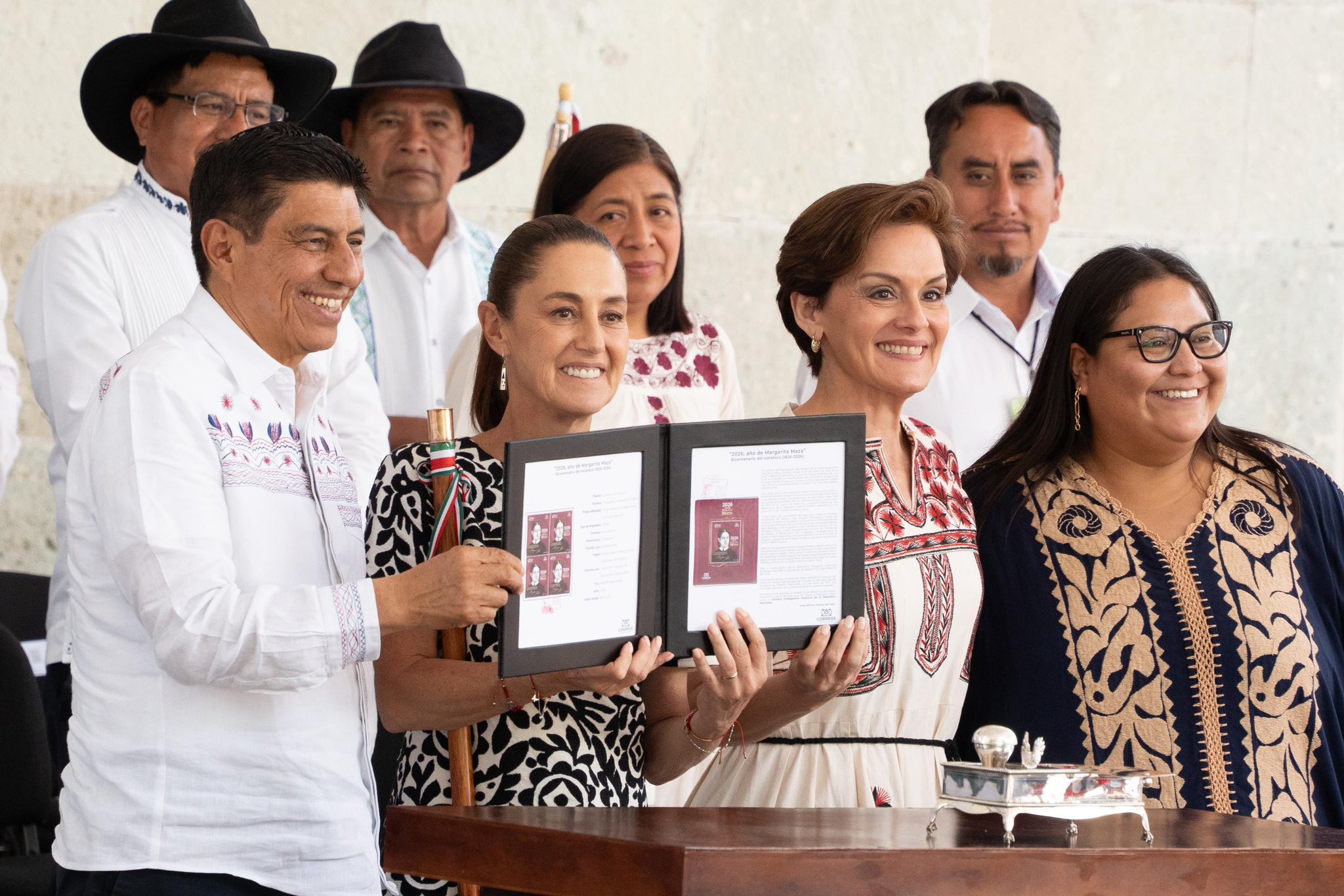 Sheinbaum conmemora a Juárez y declara a Margarita Maza primera embajadora histórica