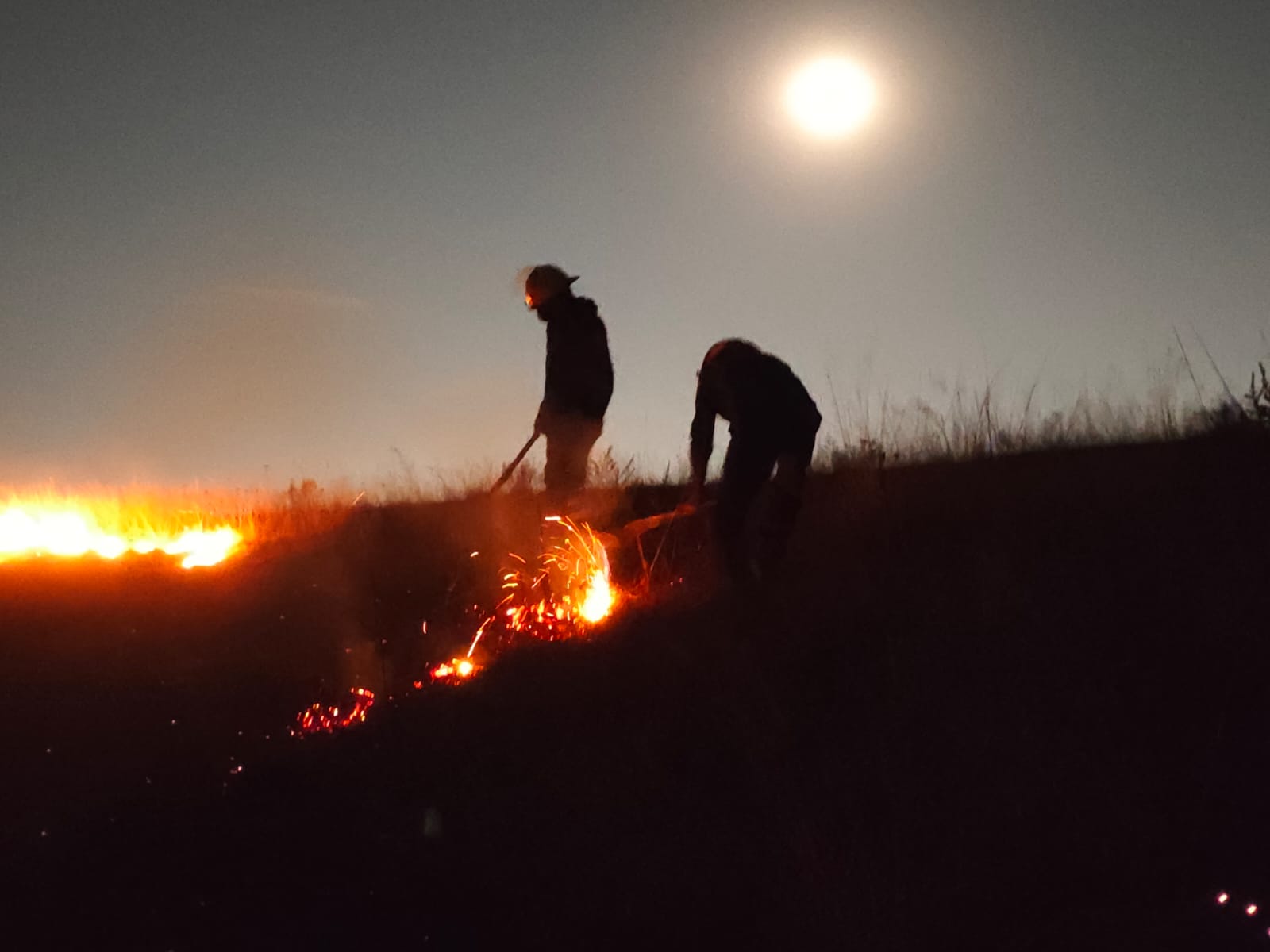 Liquidado al 100% incendio en el Cerro Zapotecas tras operativo conjunto en San Pedro Cholula
