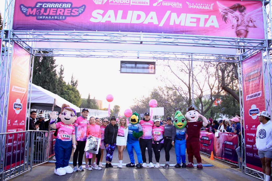 Carrera Mujeres Imparables 2026 reúne a 3 mil participantes en Puebla