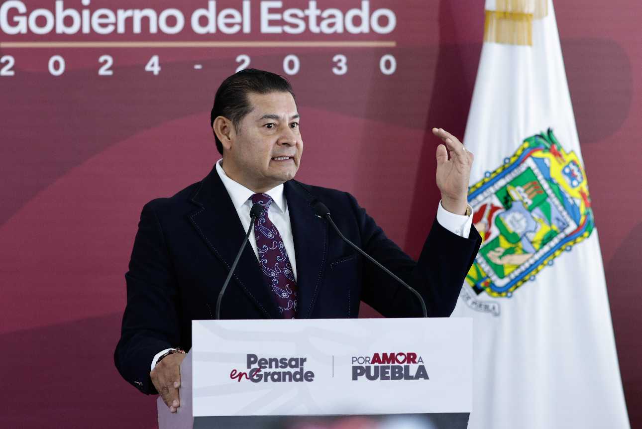 Armenta descarta tala de árboles por Cablebús y defiende uso de tecnología para trasplante