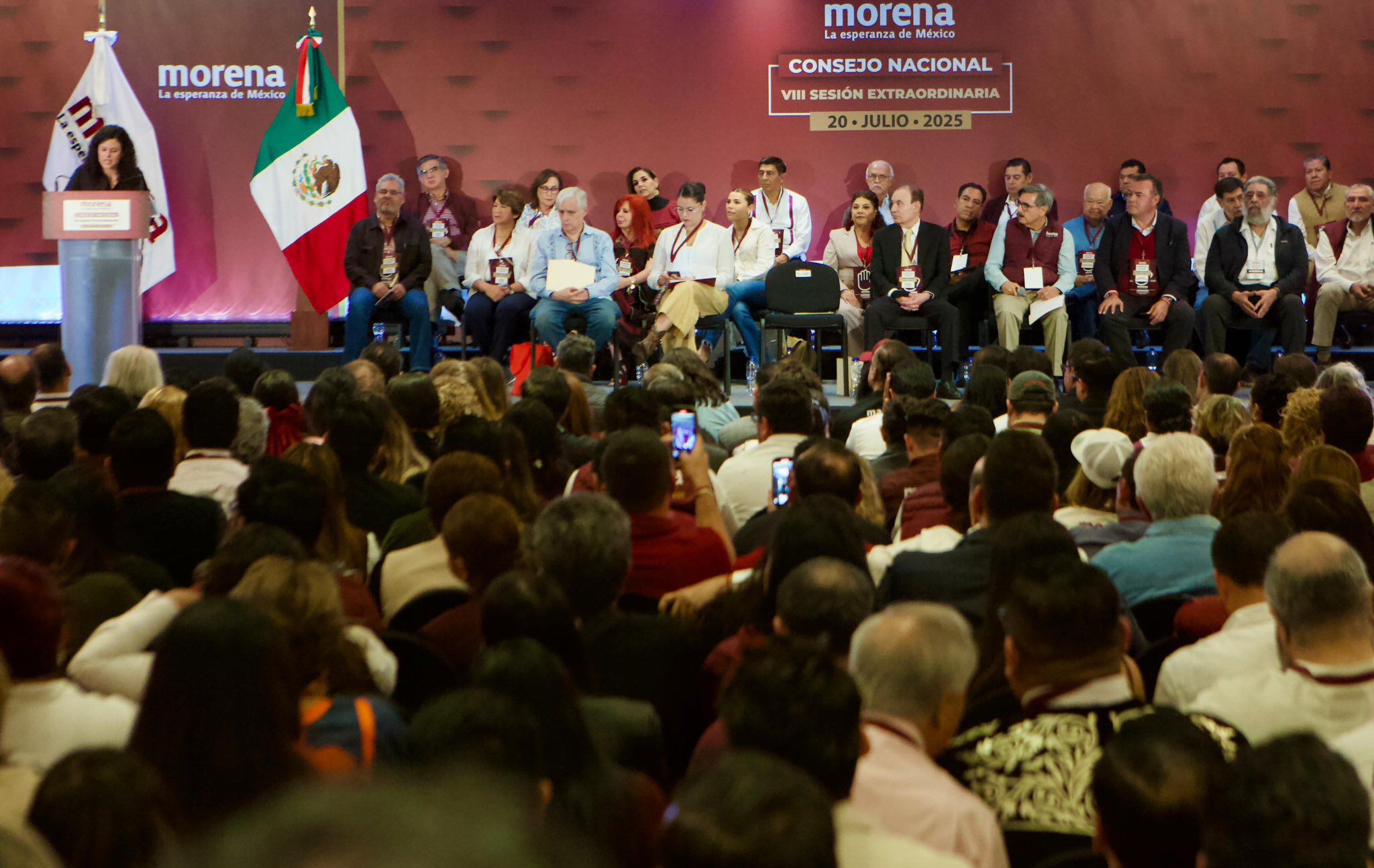 Morena elegirá nueva dirigencia el 3 de mayo tras salida de Luisa María Alcalde