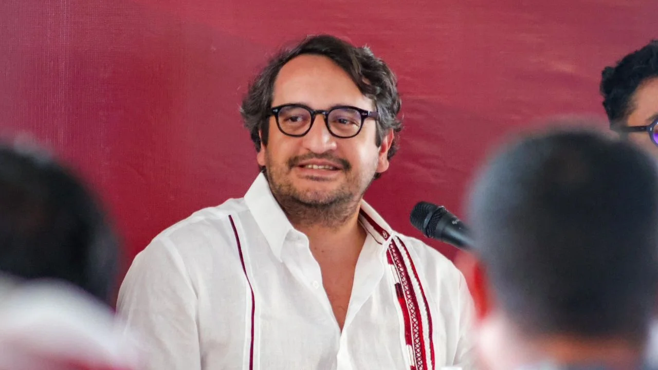 Morena renueva dirigencia sin tocar área de Andy López Beltrán