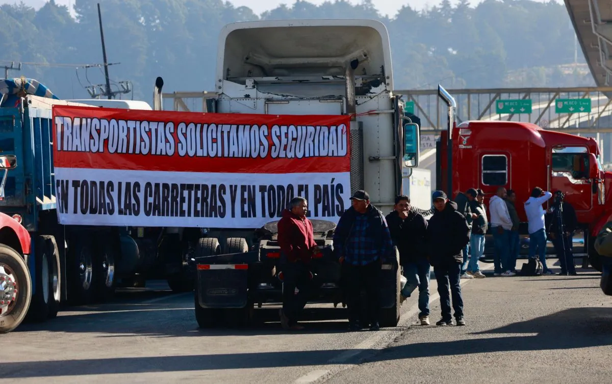 Megabloqueo nacional el 6 de abril: Transportistas paralizarán accesos a CDMX y aduanas