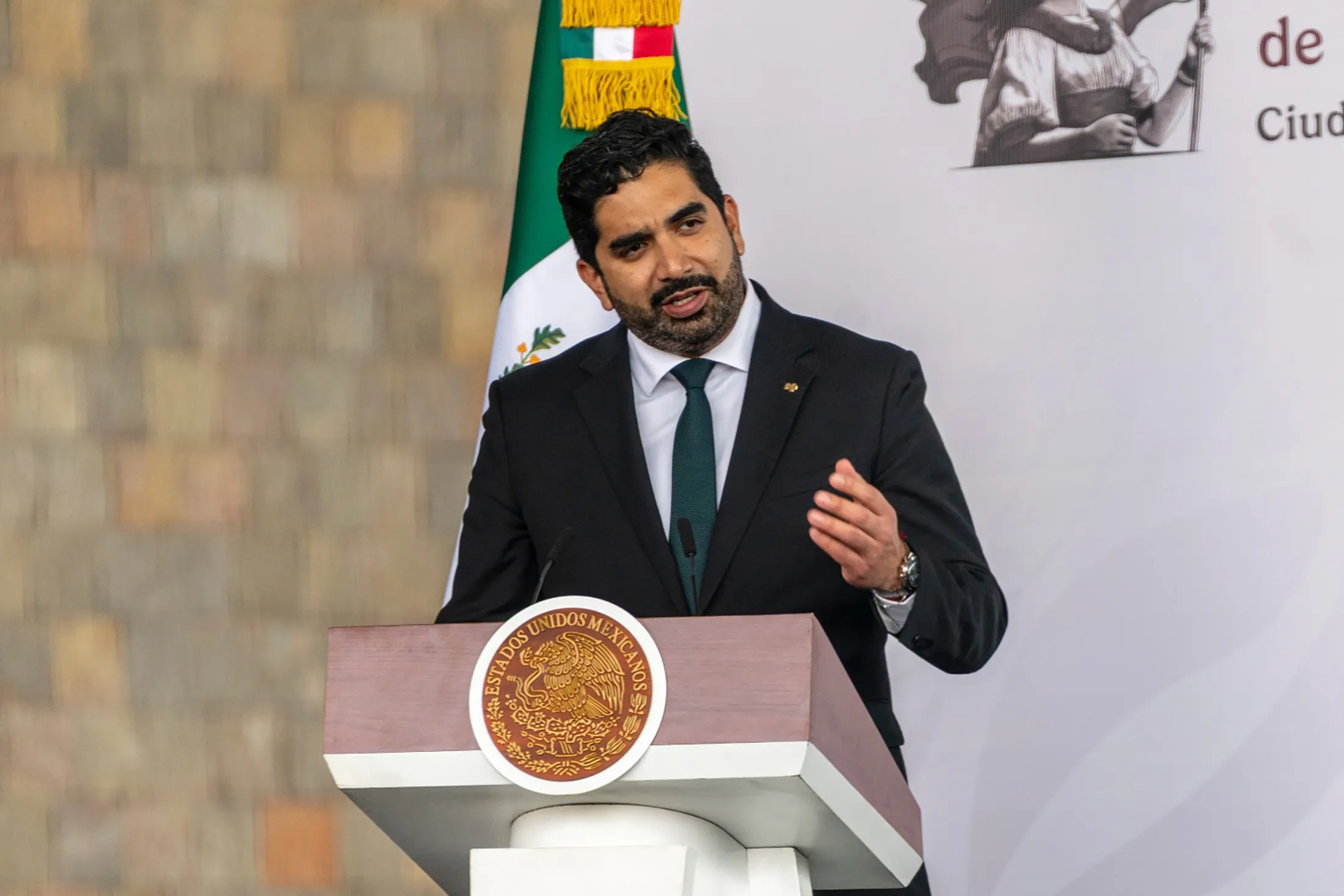 Propone Sheinbaum a Roberto Lazzeri como nuevo embajador de México en Estados Unidos