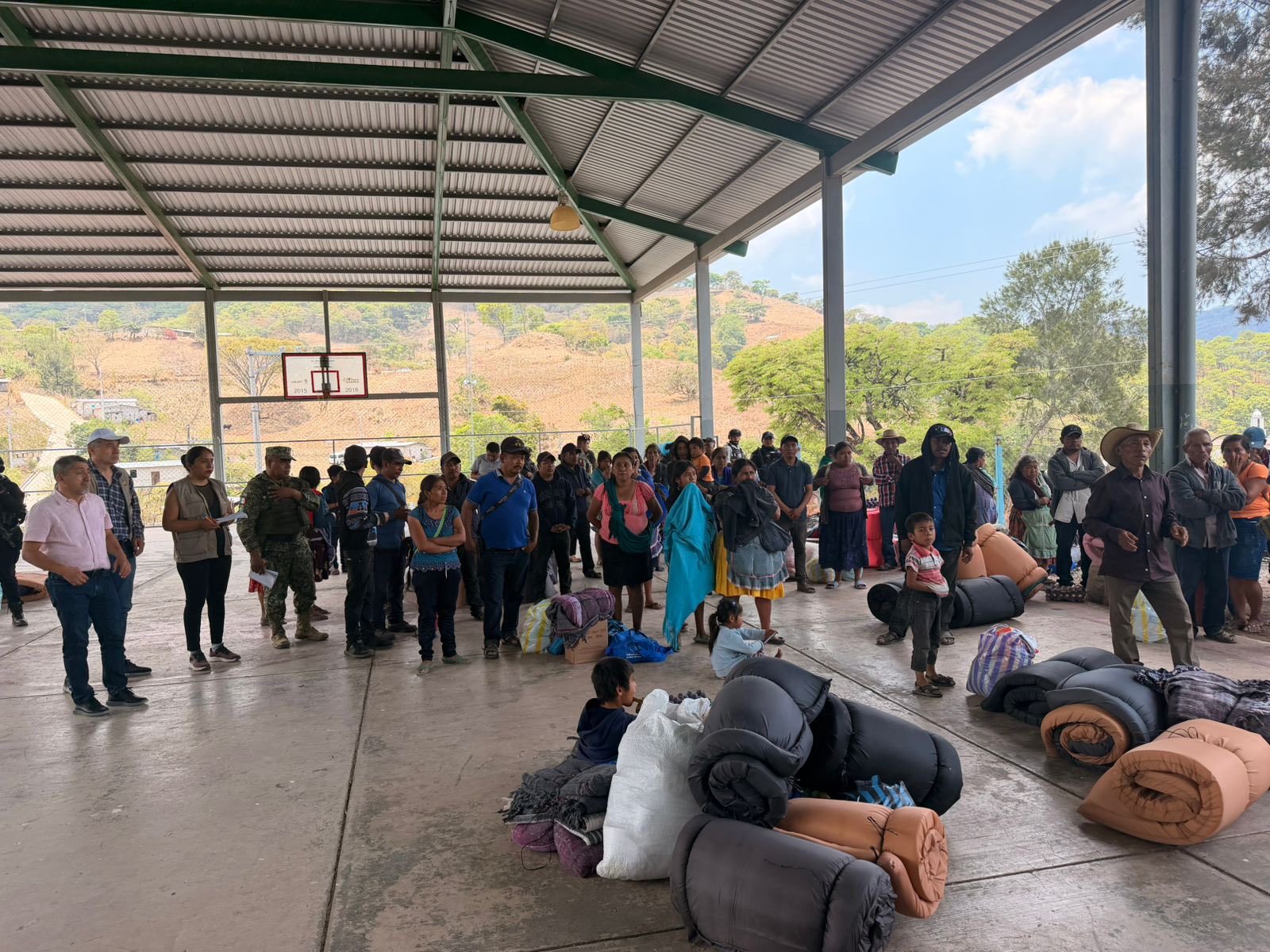 Familias desplazadas por violencia regresan a comunidades de Chilapa, Guerrero, con apoyo federal