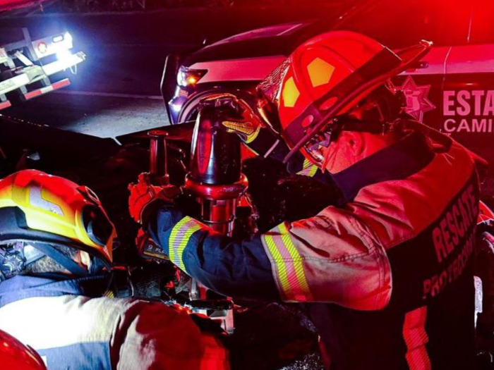 Tragedia en la Autopista México-Puebla: choque contra pilar deja cuatro personas muertas