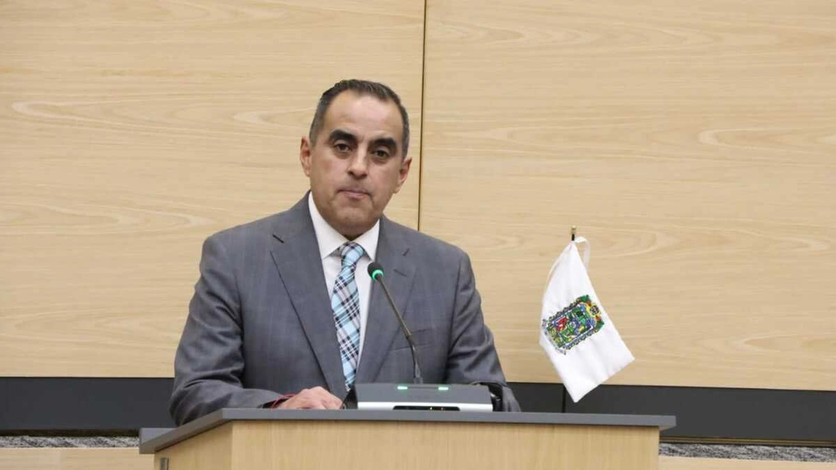 Mauricio Céspedes descarta la reelección, pero abre la puerta a la presidencia municipal en Tepeaca