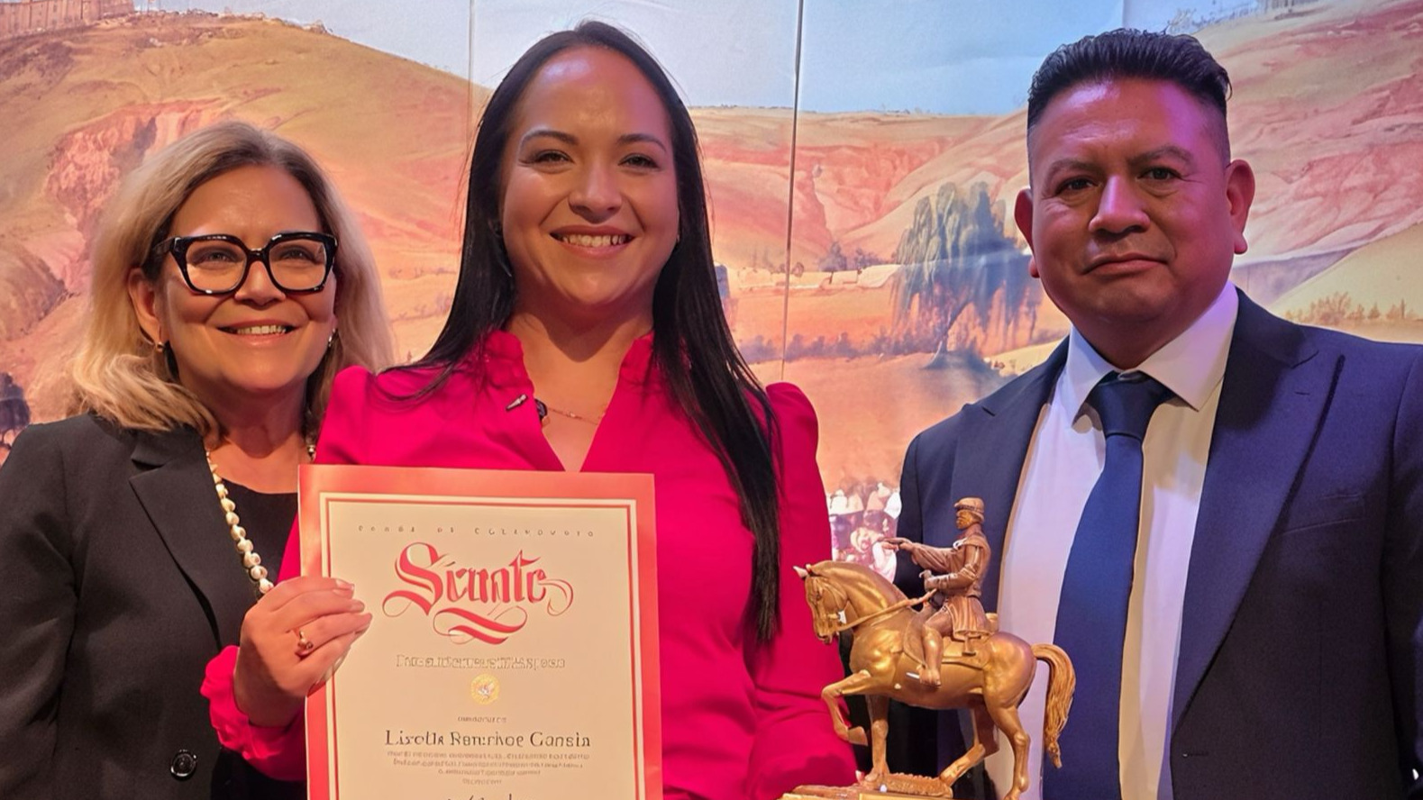 Liz Sánchez recibe Zaragoza Awards 2026 en el marco del Cinco de Mayo